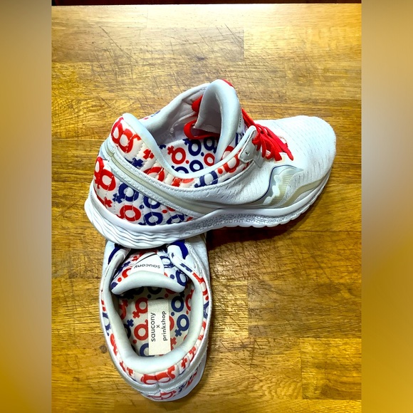 Saucony x prinkshop x She Should Run size 8.5 women’s running shoes - Picture 2 of 3